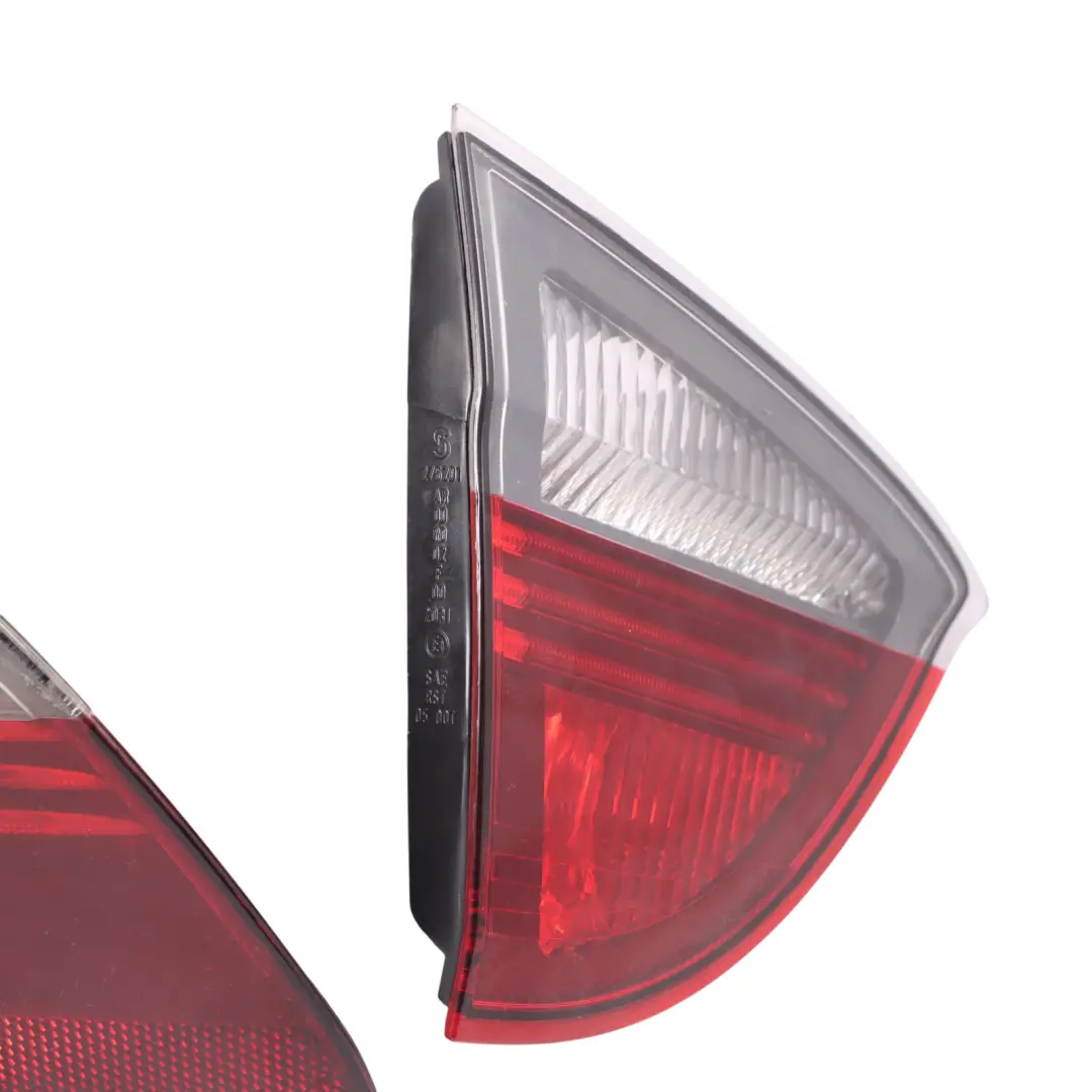 BMW E91 Rear Light Lamp Tailgate Trim Right Left Black Line N/O/S Set 7200817 - SKU 0411414 - Part number 0411414