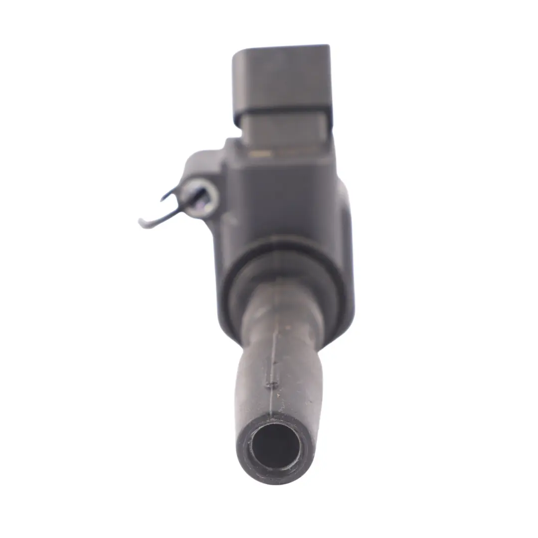 Bobina de encendido Seat Ibiza 4 6J VW Polo 5 6R Skoda Fabia 3 NJ3 1.2 TSI para con número de pieza 04E905110K Bobina de encendido Seat Ibiza 4 6J VW Polo 5 6R Skoda Fabia 3 NJ3 1.2 TSI - SKU 04E905110K - Número de pieza 04E905110K