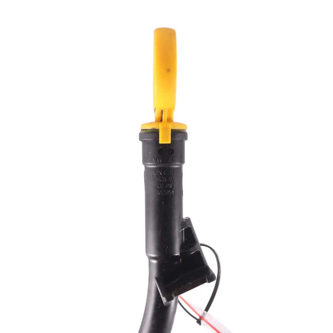 Audi A3 8V Jauge d'huile Tube de guidage du niveau d'huile - SKU 04L103634 - Numéro de pièce 04L103634