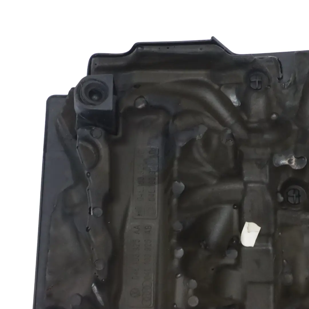 Audi A1 A3 TDI Isolation du capot moteur Panneau de garniture - SKU 04L103925AB - Numéro de pièce 04L103925AB