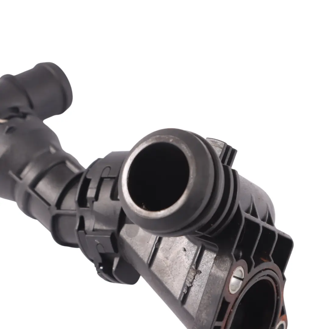 Termostato Alloggiamento Liquido Valvola per Audi A3 8V con numero di parte 04L121111 Audi A3 8V Termostato Alloggiamento Liquido Valvola - SKU 04L121111 - Numero di parte 04L121111