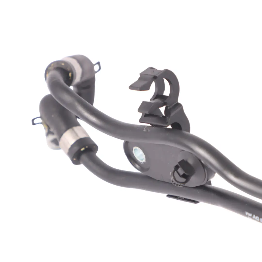 Audi A3 8V 30 TDI DGTE motore tubo flessibile raffreddamento linea - SKU 04L121444J - Numero di parte 04L121444J