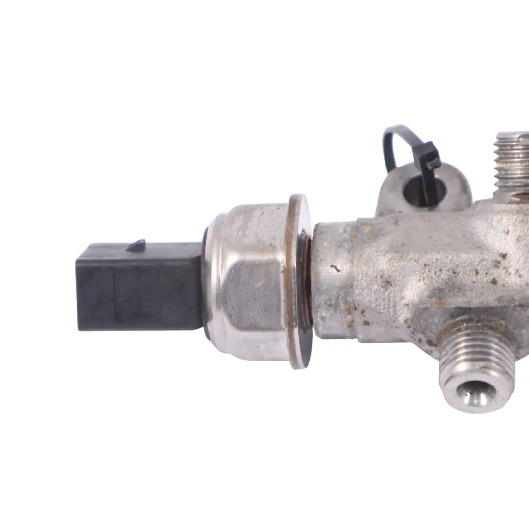 Distribuidor Rail Combustible para Volkswagen Seat Skoda Audi 1.6 2.0 TDI con número de pieza 04L130089D Volkswagen Seat Skoda Audi 1.6 2.0 TDI Distribuidor Rail Combustible - SKU 04L130089D - Número de pieza 04L130089D