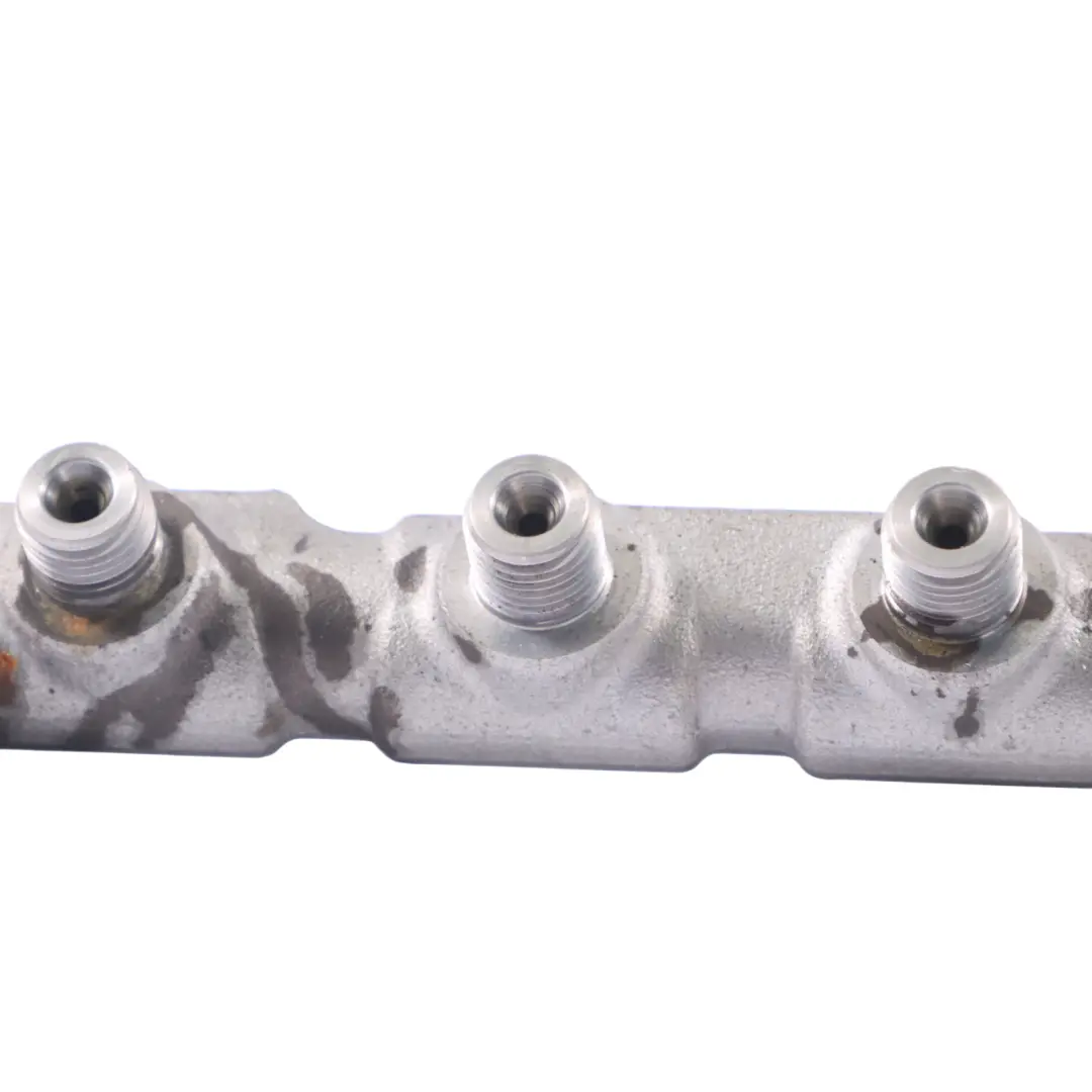 Audi A3 8V 30 TDI DGTE Rail de inyección diesel - SKU 04L130089F - Número de pieza 04L130089F