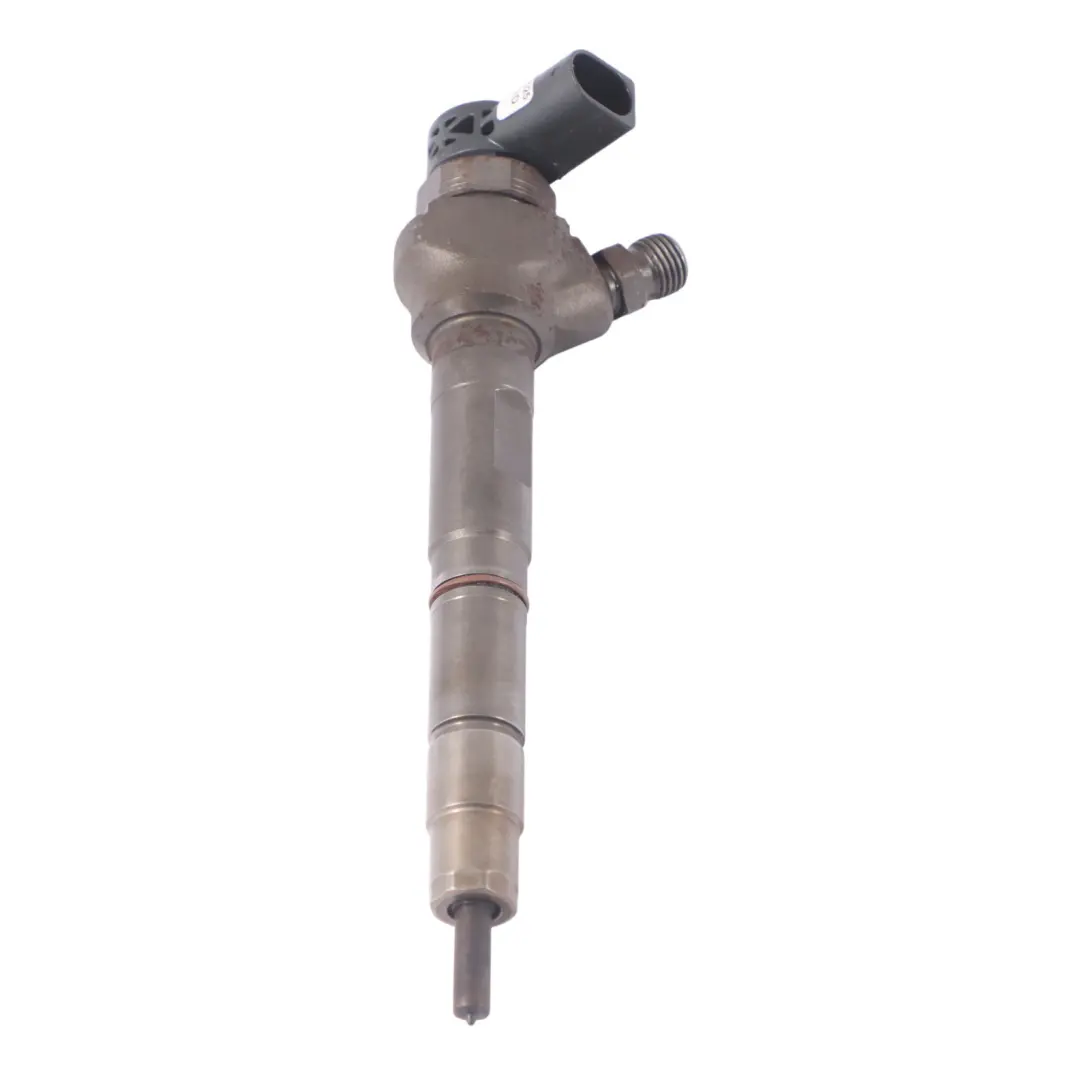 VW Volkswagen Golf 5G 1.6 TDI CLHA motore ugello iniettore carburante - SKU 04L130277G - Numero di parte 04L130277G