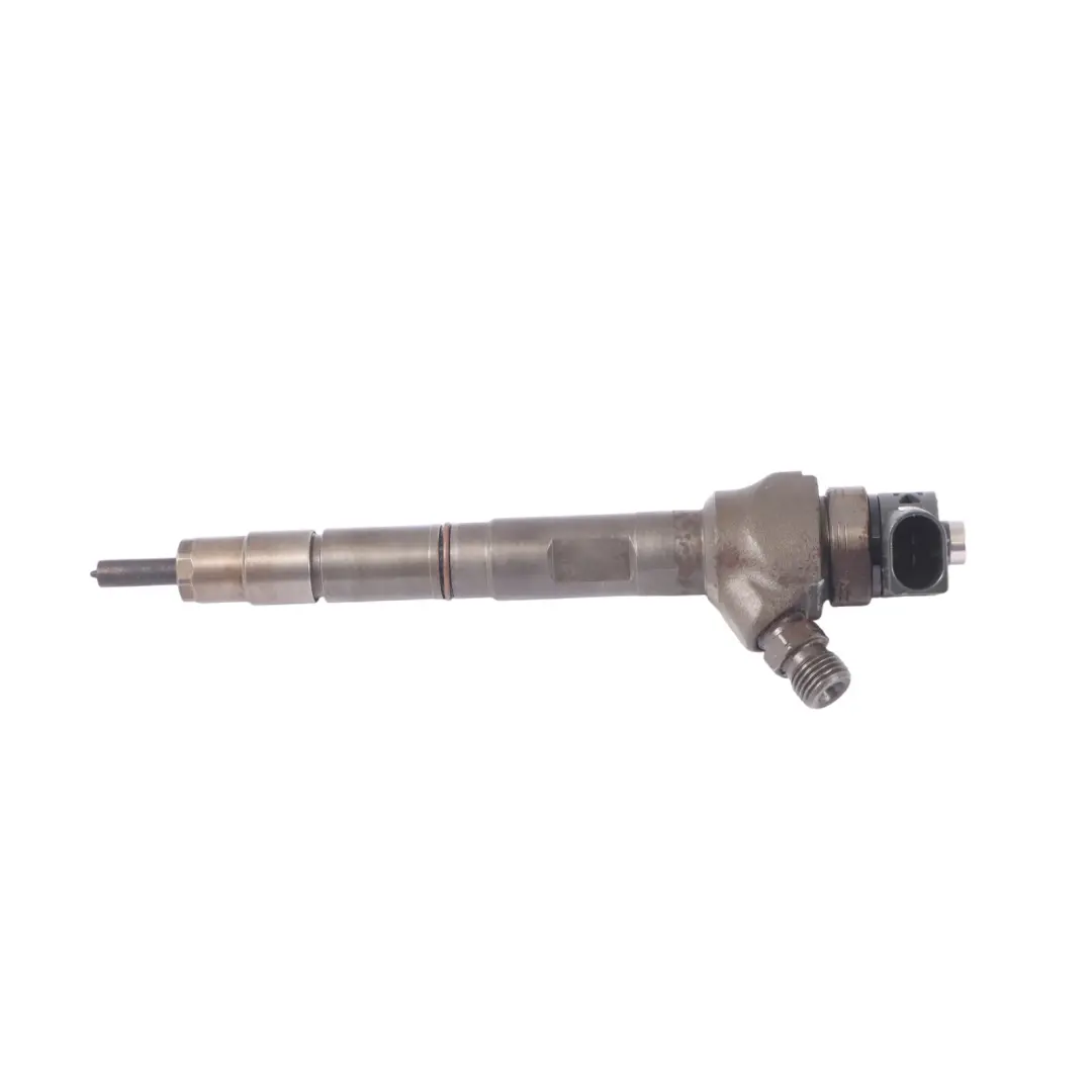 VW Volkswagen Golf 5G 1.6 TDI CLHA Diesel Motor Kraftstoff Spritzdüse - SKU 04L130277G - Teilenummer 04L130277G