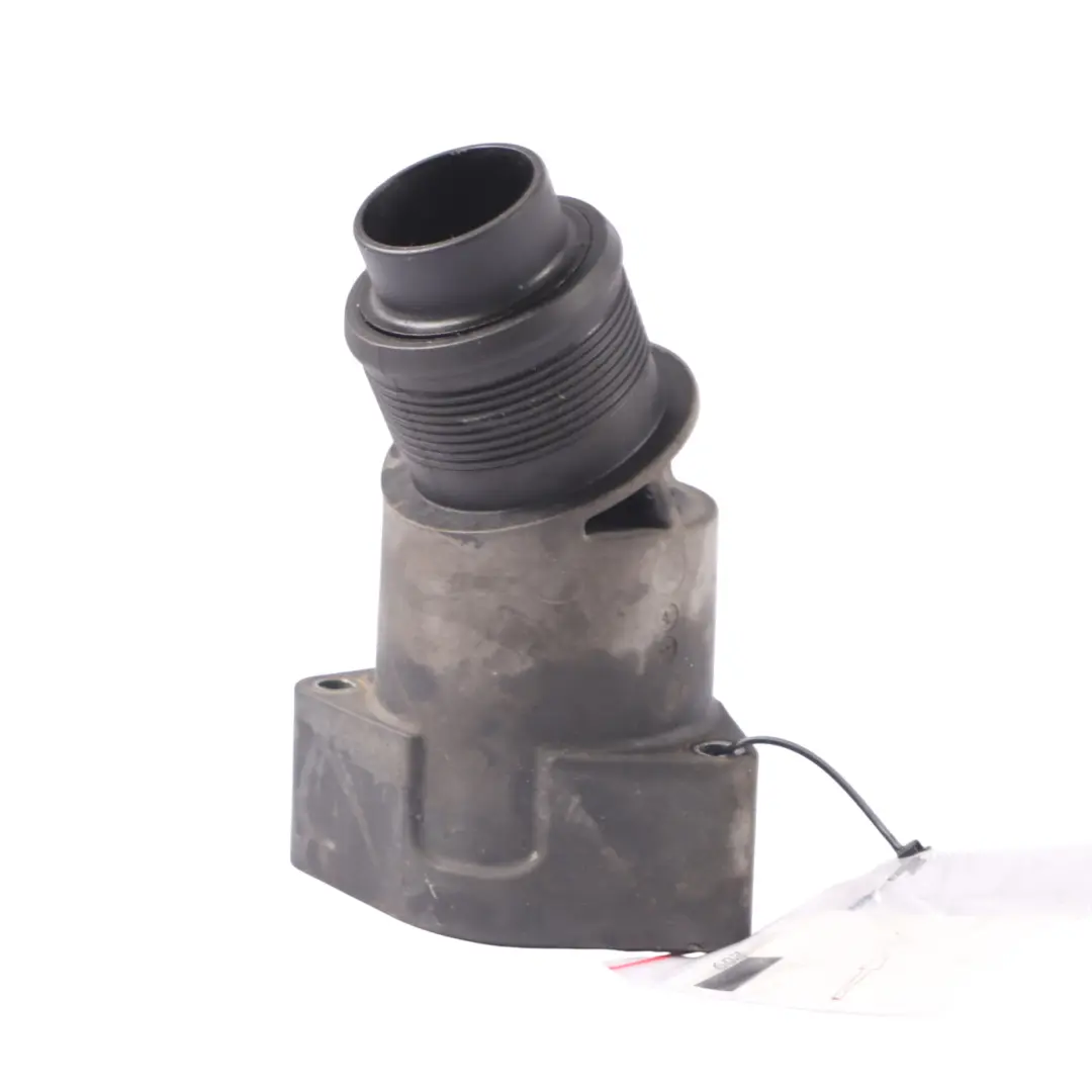 Audi A3 8V 1.6 TDI Diesel Air Intake Intercooler Guide Conduit - SKU 04L131111T - Numéro de pièce 04L131111T