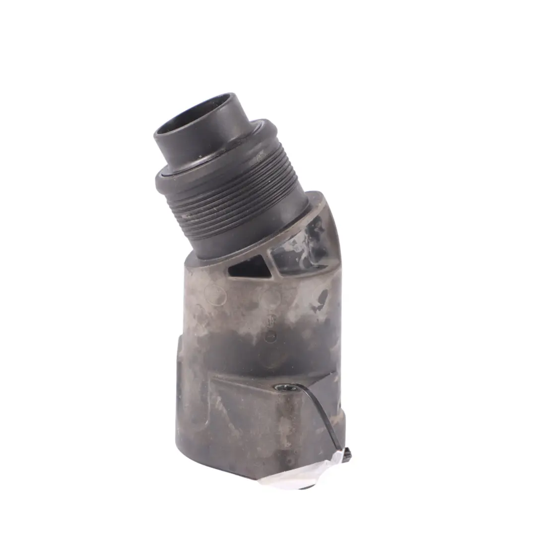 Audi A3 8V 1.6 TDI Diesel Air Intake Intercooler Guide Conduit - SKU 04L131111T - Numéro de pièce 04L131111T