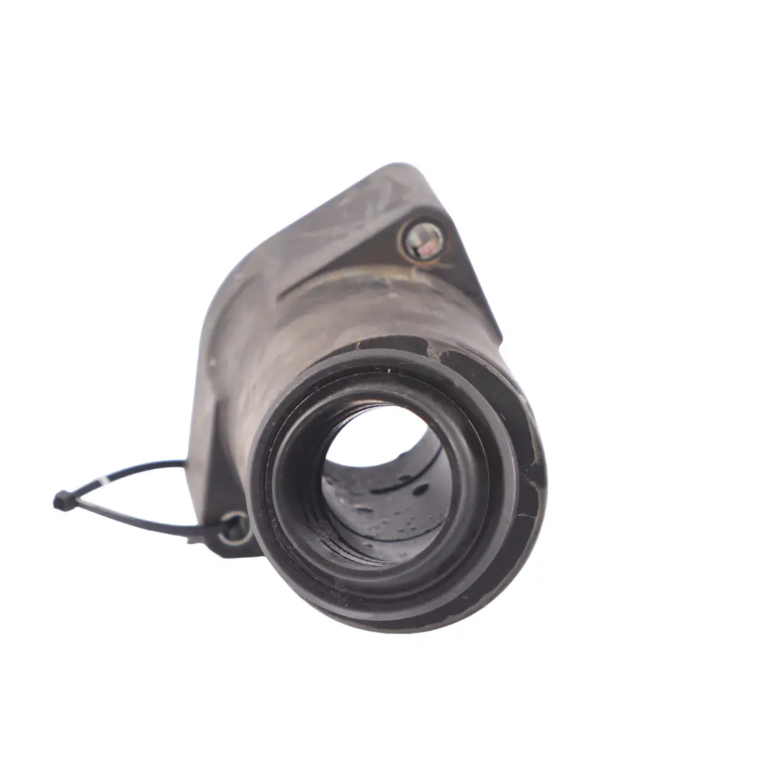 Audi A3 8V 1.6 TDI Diesel Air Intake Intercooler Guide Conduit - SKU 04L131111T - Numéro de pièce 04L131111T