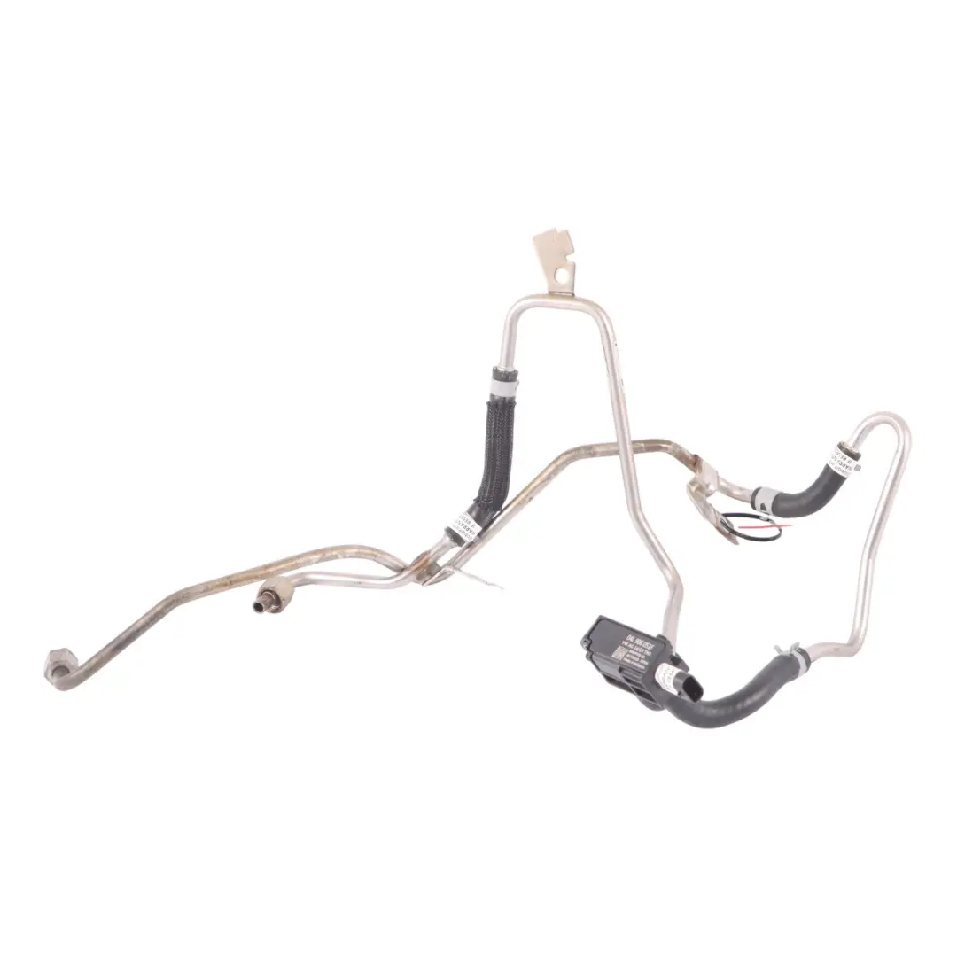 DGTE Tuyau du capteur pression gaz d'échappement pour Audi A3 8V 30 TDI à propos du numéro de pièce 04L131552DP Audi A3 8V 30 TDI DGTE Tuyau du capteur pression gaz d'échappement - SKU 04L131552DP - Numéro de pièce 04L131552DP
