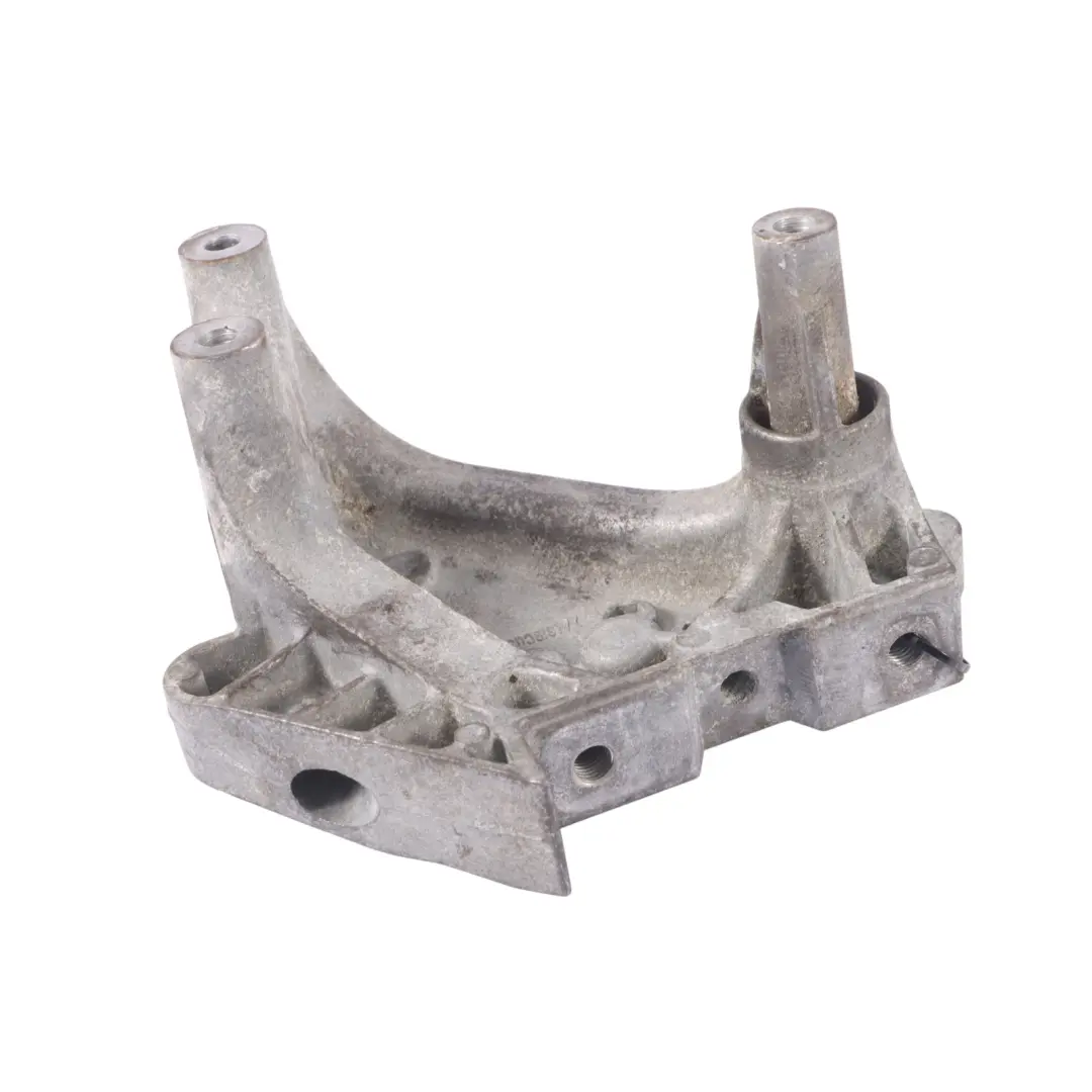 Audi A3 8V 30 TDI DGTE Engine Mount Bracket Holder Carrier Support - SKU 04L199207 - Part number 04L199207