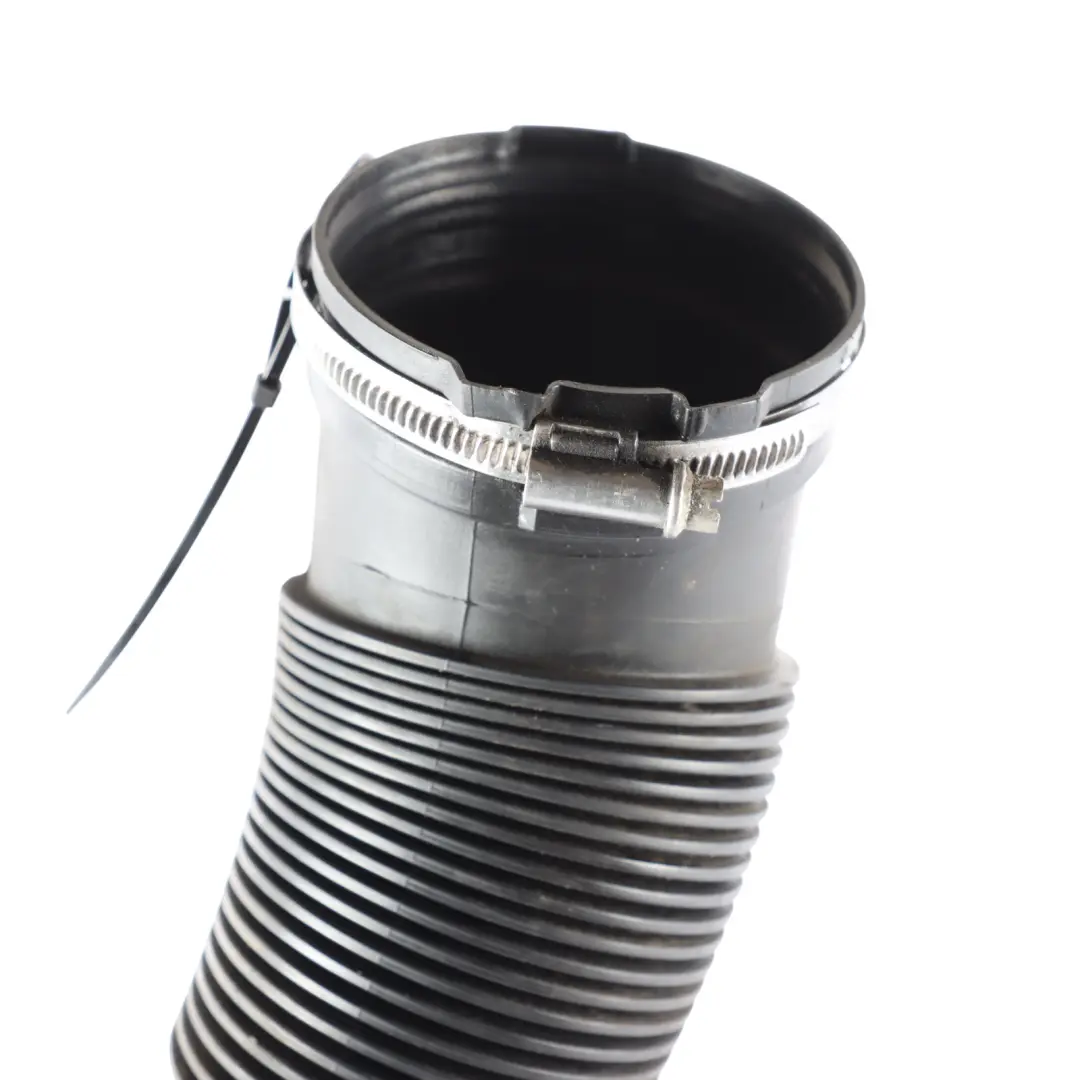 Tuyau D'Admission D'Air Moteur pour Audi A4 B8 A5 8T 3.0 TDI à propos du numéro de pièce 059129629A Audi A4 B8 A5 8T 3.0 TDI Tuyau D'Admission D'Air Moteur - SKU 059129629A - Numéro de pièce 059129629A