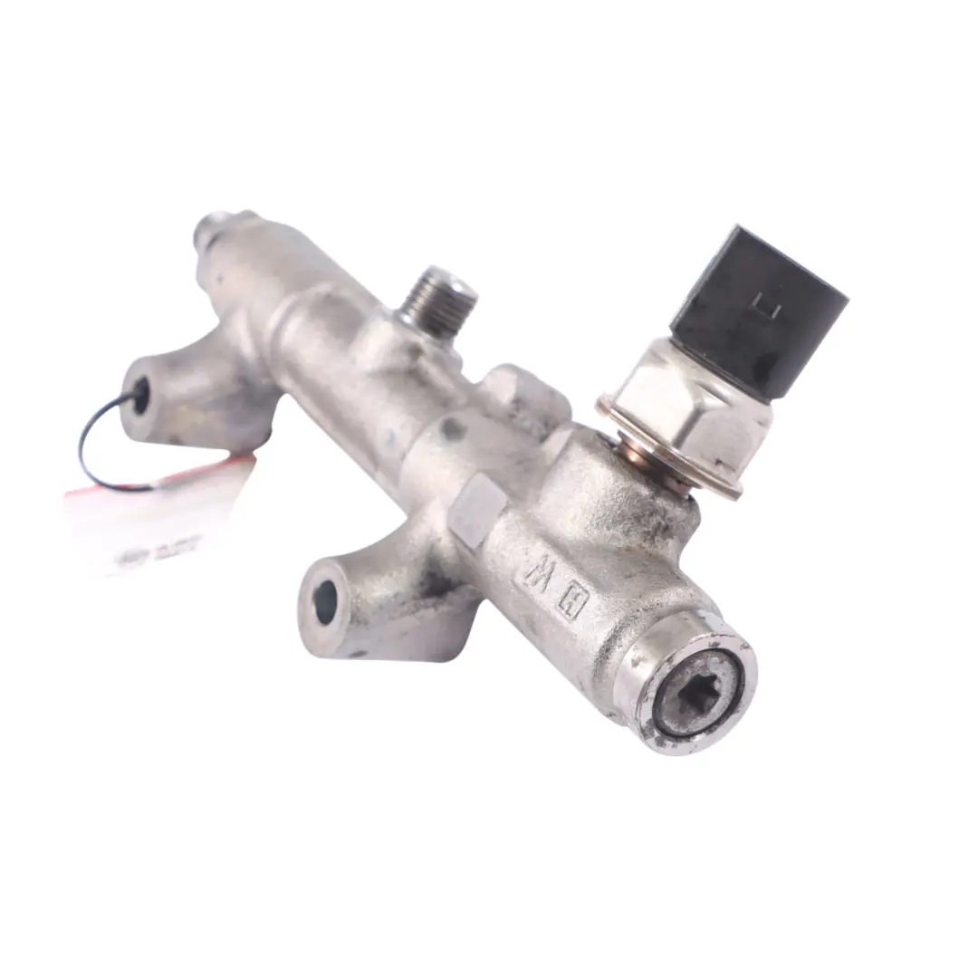 Audi Q7 4L 3.0 TDI Fuel Injection Line Pressure Pipe Rail Left N/S - SKU 059130089BT - Part number 059130089BT