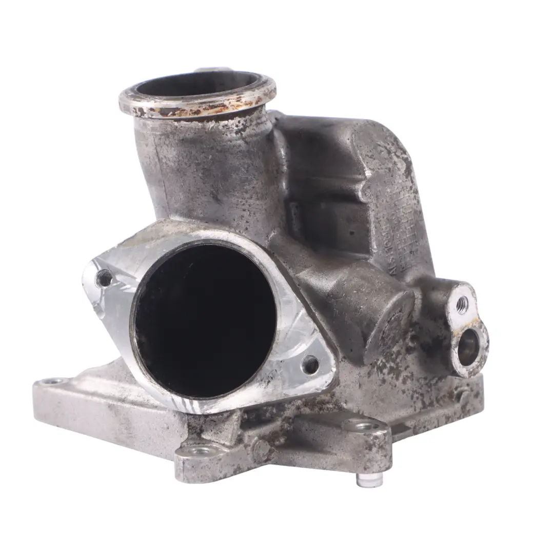 CRCA 3.0 V6 TDI EGR Carcasa de la válvula pour AUDI Q7 4L Quattro Diesel à propos du numéro de pièce 059131223 AUDI Q7 4L Quattro Diesel CRCA 3.0 V6 TDI EGR Carcasa de la válvula - SKU 059131223 - Numéro de pièce 059131223