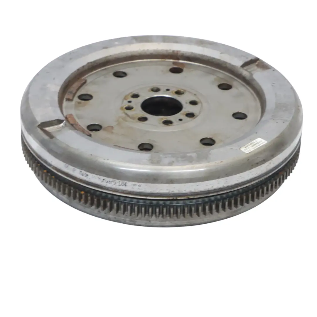 Benzin Zweimassenschwungrad für Volkswagen Audi Skoda Seat 2.0 TFSI mit Teilenummer 05L105266J Volkswagen Audi Skoda Seat 2.0 TFSI Benzin Zweimassenschwungrad - SKU 05L105266J - Teilenummer 05L105266J