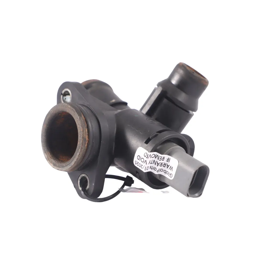 Audi A4 B7 Ligne de tuyaux à bride refroidissement de l'eau du moteur - SKU 06D121133A - Numéro de pièce 06D121133A