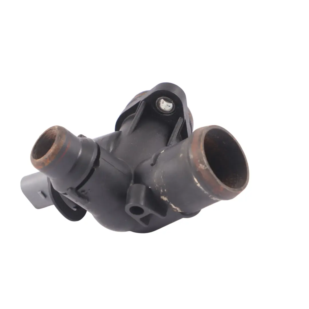 Ligne de tuyaux à bride refroidissement de l'eau du moteur pour Audi A4 B7 à propos du numéro de pièce 06D121133A Audi A4 B7 Ligne de tuyaux à bride refroidissement de l'eau du moteur - SKU 06D121133A - Numéro de pièce 06D121133A