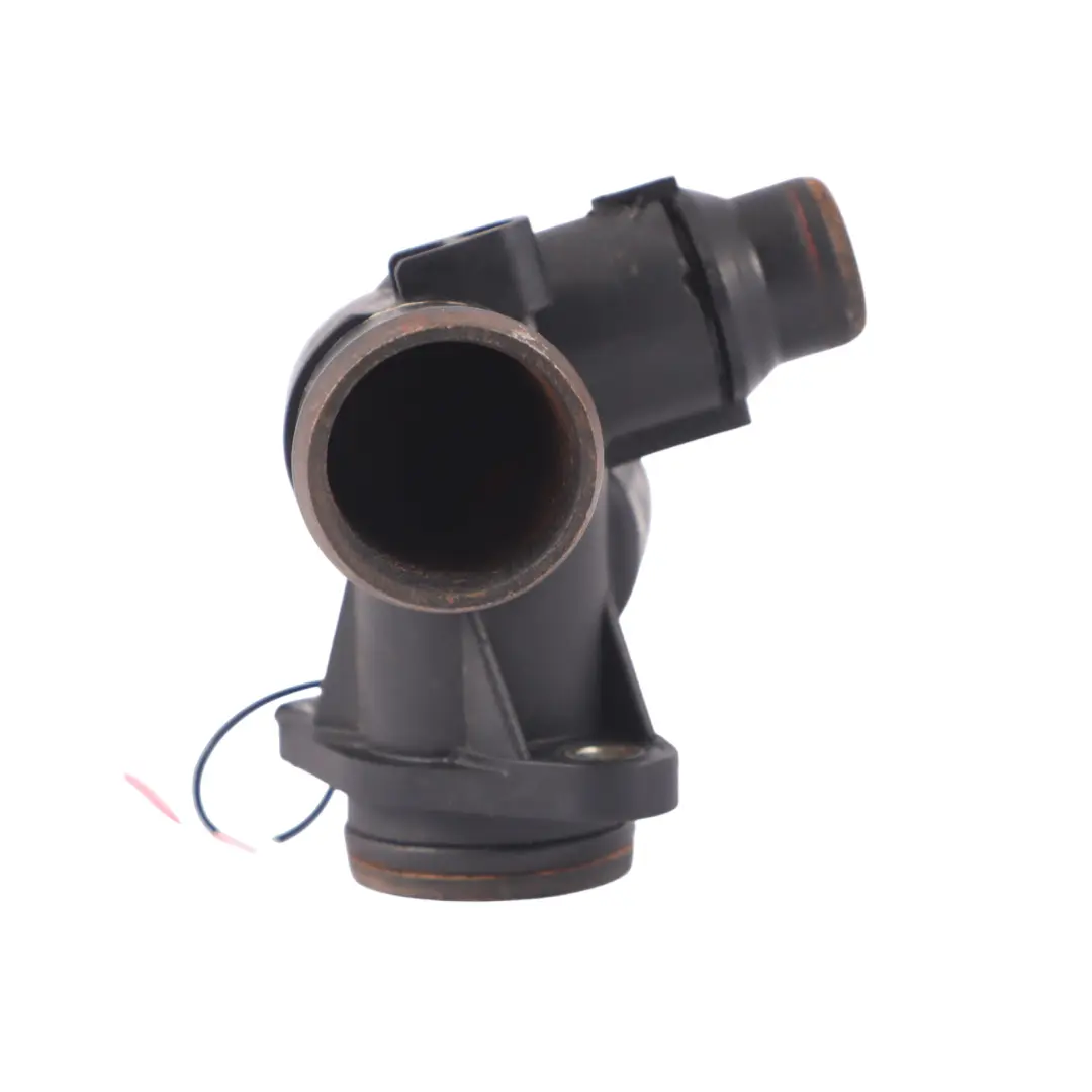 Audi A4 B7 Ligne de tuyaux à bride refroidissement de l'eau du moteur - SKU 06D121133A - Numéro de pièce 06D121133A