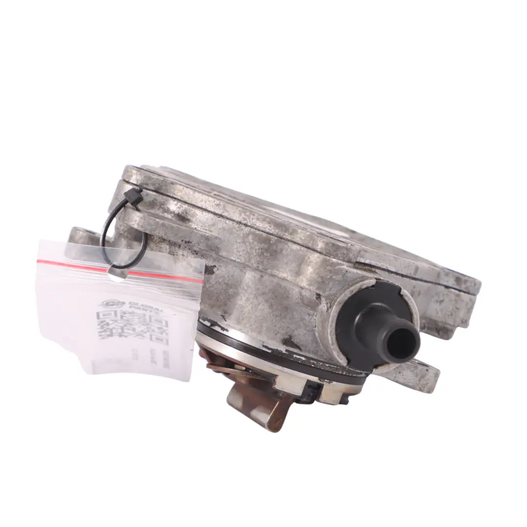 Audi A4 B7 2.0 TFSI BGB Pompe à vide moteur essence - SKU 06D145100E - Numéro de pièce 06D145100E