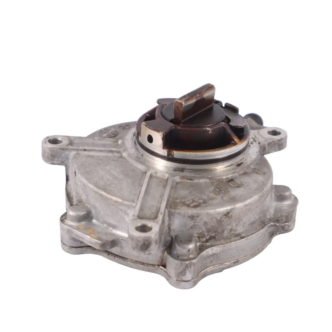 Audi A4 B7 2.0 TFSI BGB Pompe à vide moteur essence - SKU 06D145100E - Numéro de pièce 06D145100E