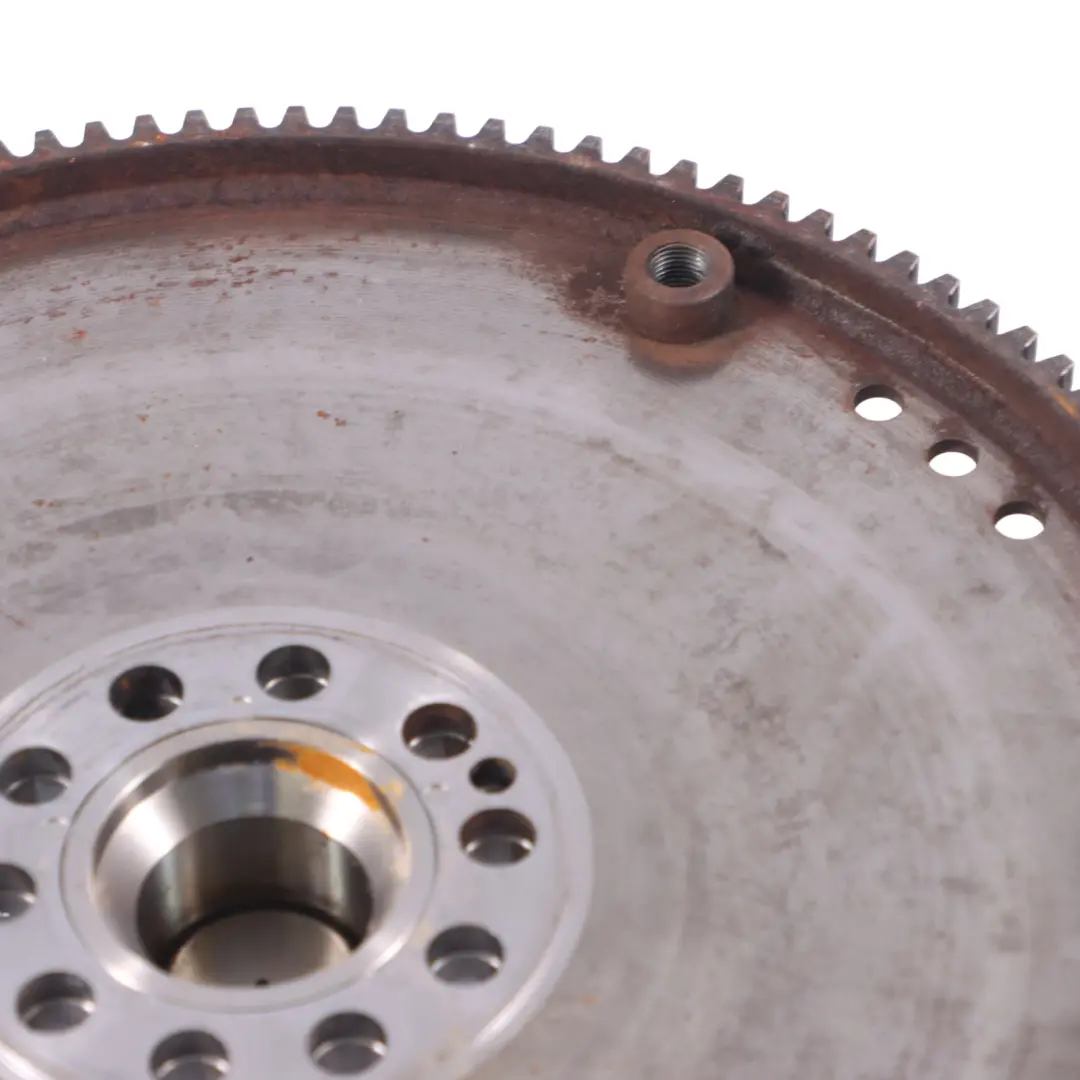 Schwungrad Handschalt Getriebe Anlasser Kupplungs für Audi S4 B9 3.0 TFSI mit Teilenummer 06E105323M Audi S4 B9 3.0 TFSI Schwungrad Handschalt Getriebe Anlasser Kupplungs - SKU 06E105323M - Teilenummer 06E105323M