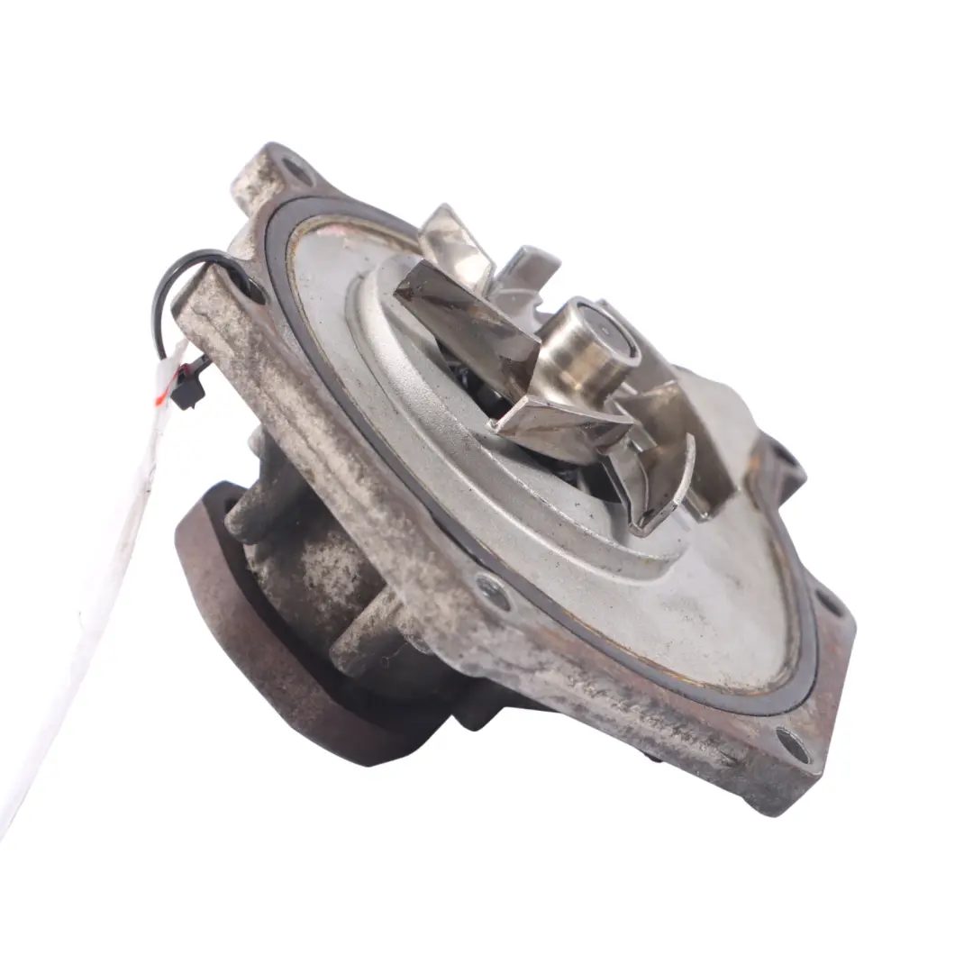 Audi Q7 4L 3.0 TDI CASA Diesel Motor Refrigerante Bomba de Agua - SKU 06E121005 - Número de pieza 06E121005