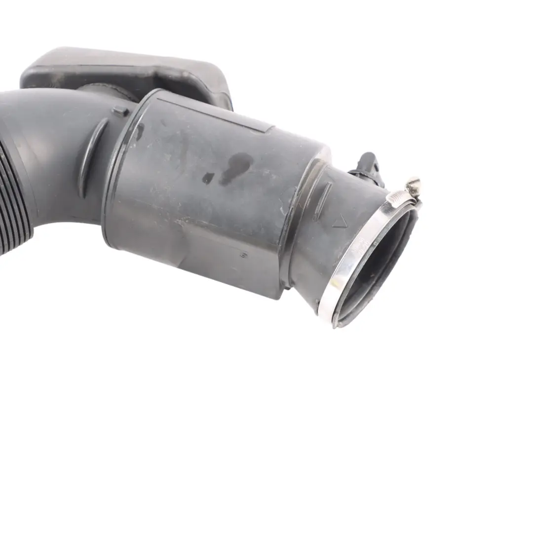 Filter Outlet Duct Pipe Hose to Audi S5 8T Air with Part number 06E129629Q Audi S5 8T Air Filter Outlet Duct Pipe Hose - SKU 06E129629Q - Part number 06E129629Q