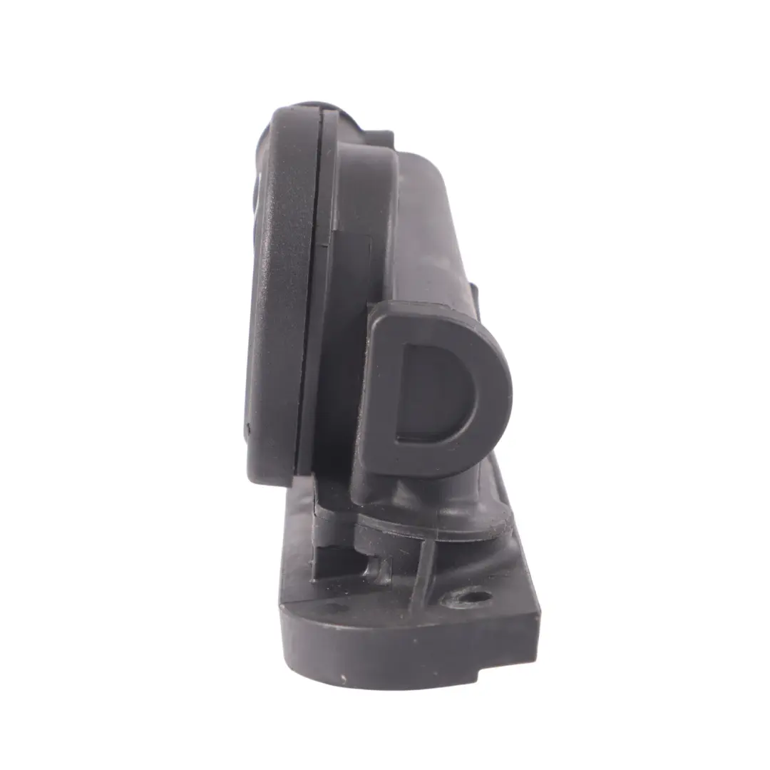 BGB Valvola controllo pressione Separatore olio per Audi A4 B7 2.0 TFSI con numero di parte 06F129101C Audi A4 B7 2.0 TFSI BGB Valvola controllo pressione Separatore olio - SKU 06F129101C - Numero di parte 06F129101C