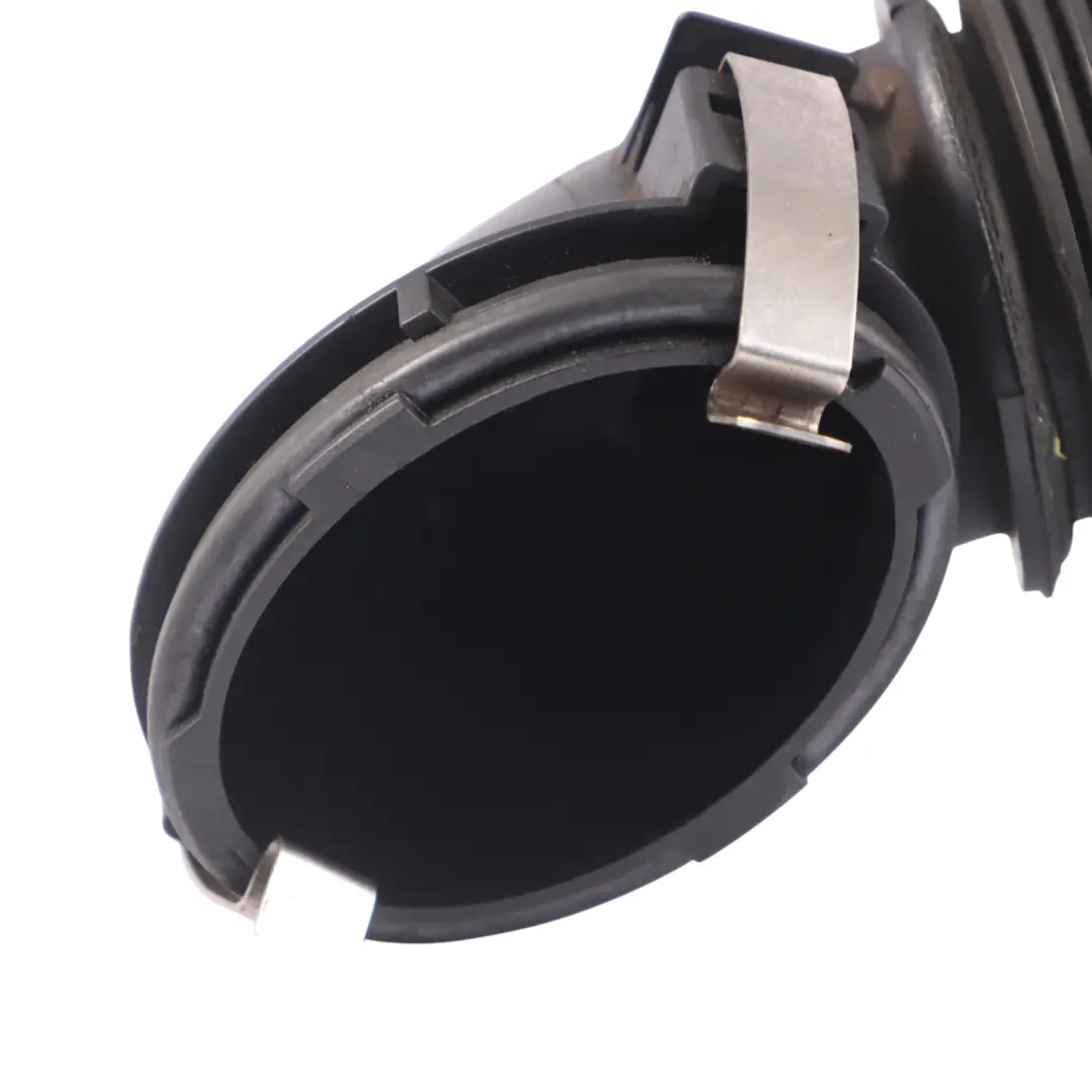 Tube d'admission d'air Tuyau d'essence 2.0 TFSI pour Audi A3 S3 8P à propos du numéro de pièce 06F129627H Audi A3 S3 8P Tube d'admission d'air Tuyau d'essence 2.0 TFSI - SKU 06F129627H - Numéro de pièce 06F129627H