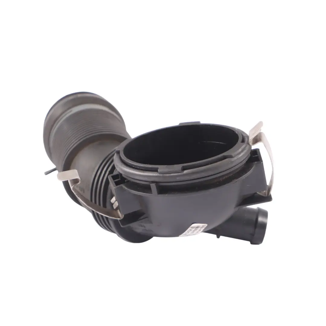 Przewód Wąż Rura Powietrza Turbiny 2.0 TFSI do Audi A3 S3 8P o numerze 06F129627H Audi A3 S3 8P Przewód Wąż Rura Powietrza Turbiny 2.0 TFSI - SKU 06F129627H - Numer Części 06F129627H