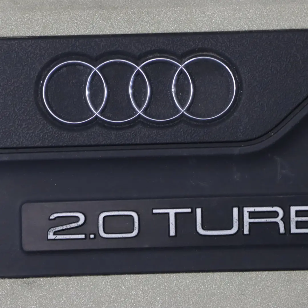 Audi S3 8P 2.0 TFSI Górna Pokrywa Silnika Benzynowego 04L103925L - SKU 06F133837AC - Numer Części 06F133837AC