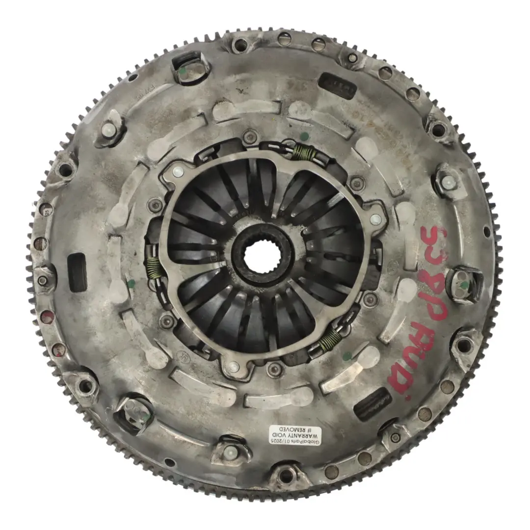 CDLA Quattro Kit Frizione Manuale Montaggio per Audi S3 8P 2.0 TFSI con numero di parte 06F141015C Audi S3 8P 2.0 TFSI CDLA Quattro Kit Frizione Manuale Montaggio - SKU 06F141015C - Numero di parte 06F141015C