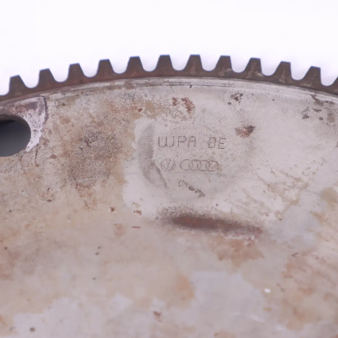 Flywheel Manual Gearbox Starter Clutch Plate to Audi A5 8T 2.0 TFSI with Part number 06H105323H Audi A5 8T 2.0 TFSI Flywheel Manual Gearbox Starter Clutch Plate - SKU 06H105323H - Part number 06H105323H