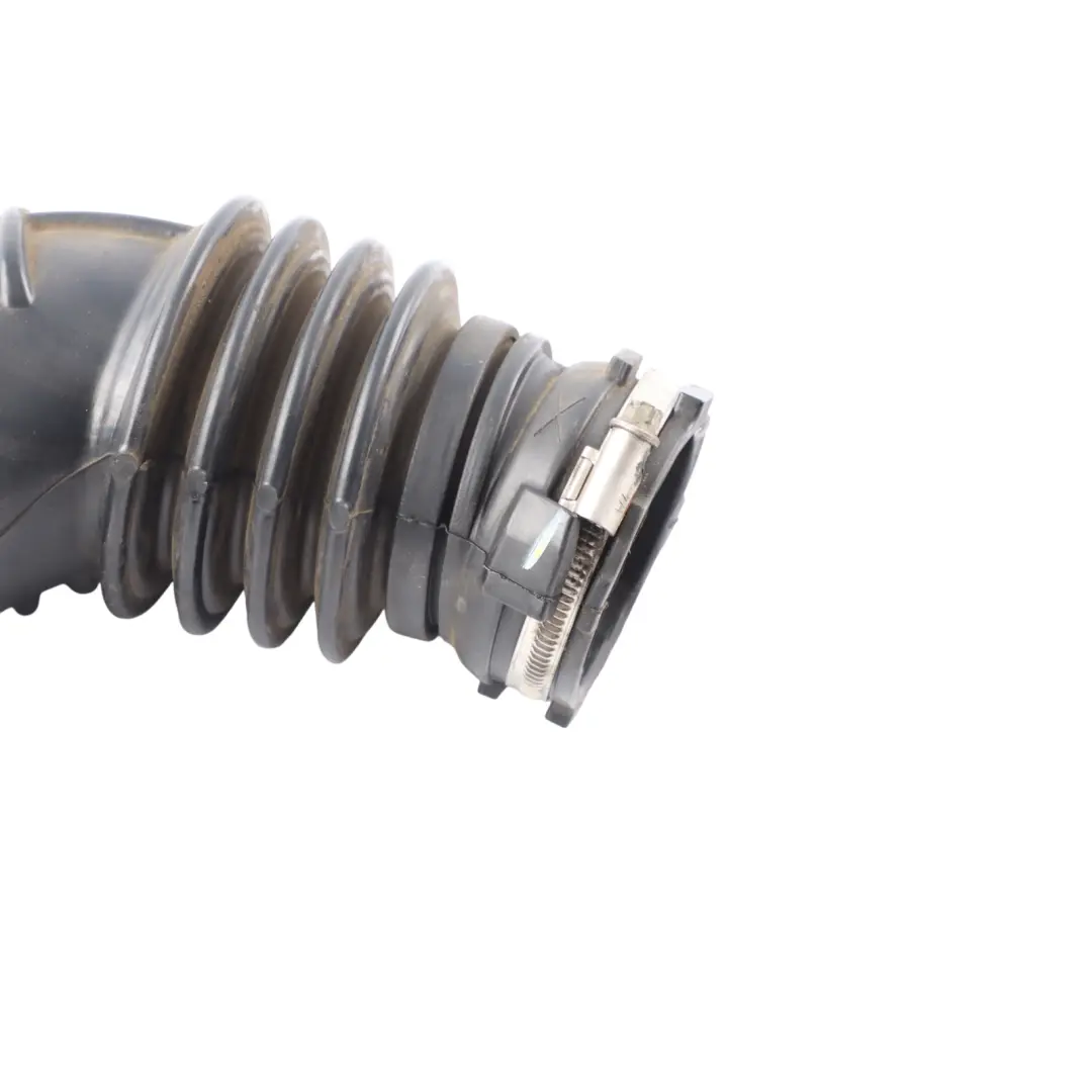 Luft Ansaugrohr Turbo Ladeluft Kühler Schlauch für Audi A4 B8 A5 8T mit Teilenummer 06H129629E Audi A4 B8 A5 8T Luft Ansaugrohr Turbo Ladeluft Kühler Schlauch - SKU 06H129629E - Teilenummer 06H129629E