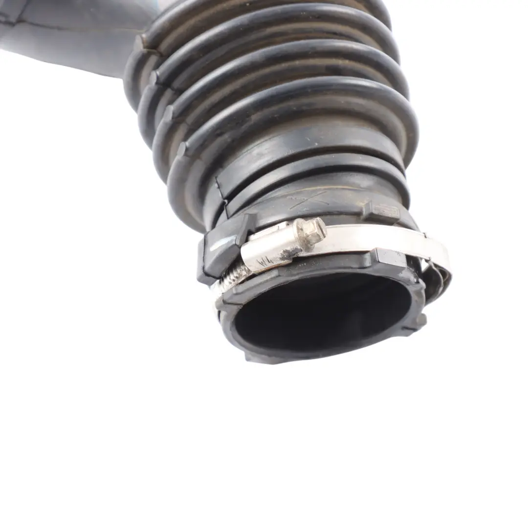 Rura Dolot Wąż Powietrza Intercoolera do Audi A4 B8 A5 8T o numerze 06H129629E Audi A4 B8 A5 8T Rura Dolot Wąż Powietrza Intercoolera - SKU 06H129629E - Numer Części 06H129629E