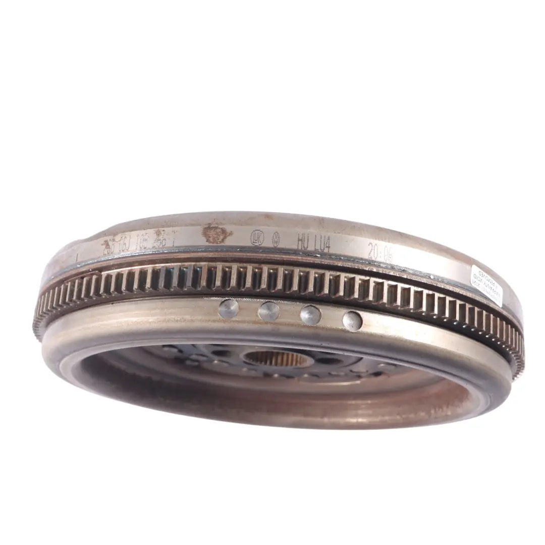 CESA Volante de transmisión automática doble masa para Audi TT 8J 2.0 TFSI con número de pieza 06J105266T Audi TT 8J 2.0 TFSI CESA Volante de transmisión automática doble masa - SKU 06J105266T - Número de pieza 06J105266T