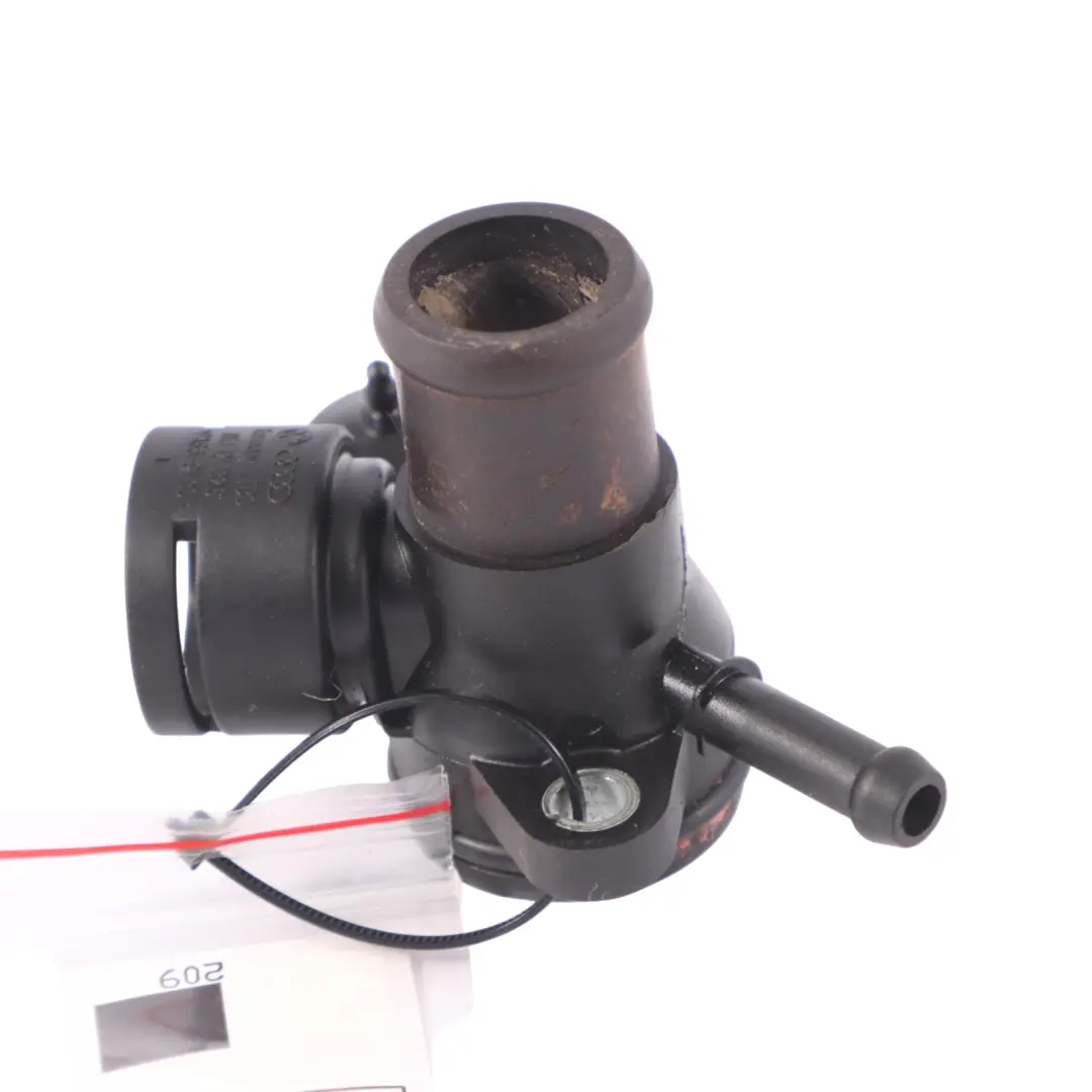 agua refrigerante brida tubo manguera línea para Audi TT 8J A4 B8 con número de pieza 06J121132G Audi TT 8J A4 B8 agua refrigerante brida tubo manguera línea - SKU 06J121132G - Número de pieza 06J121132G