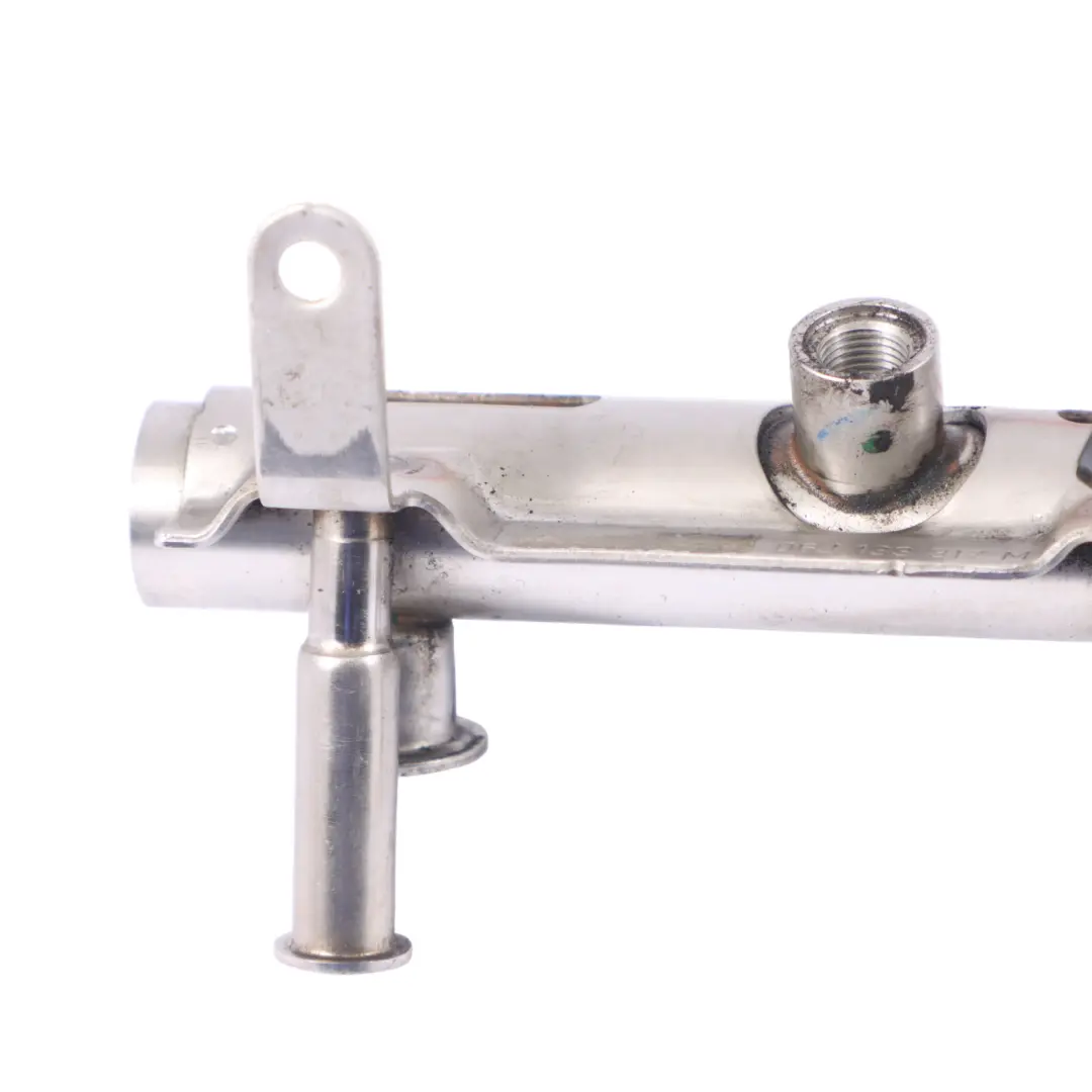 Système d'injection d'essence Rail pour Audi TT 8J à propos du numéro de pièce 06J133317M Audi TT 8J Système d'injection d'essence Rail - SKU 06J133317M - Numéro de pièce 06J133317M