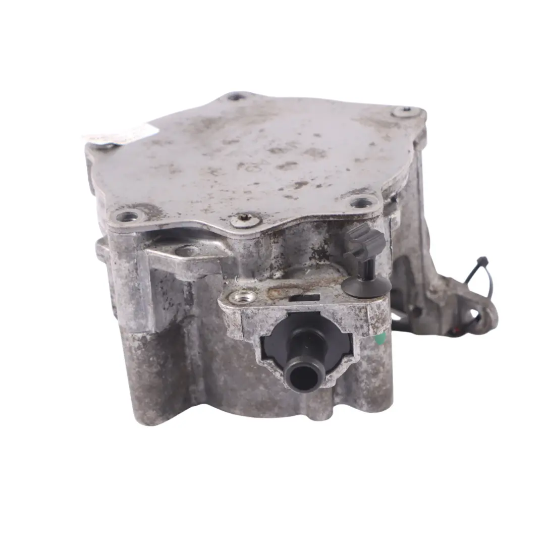 Audi TT 8J Moteur essence Pompe vide Pompe carburant Booster de frein - SKU 06J145100F - Numéro de pièce 06J145100F