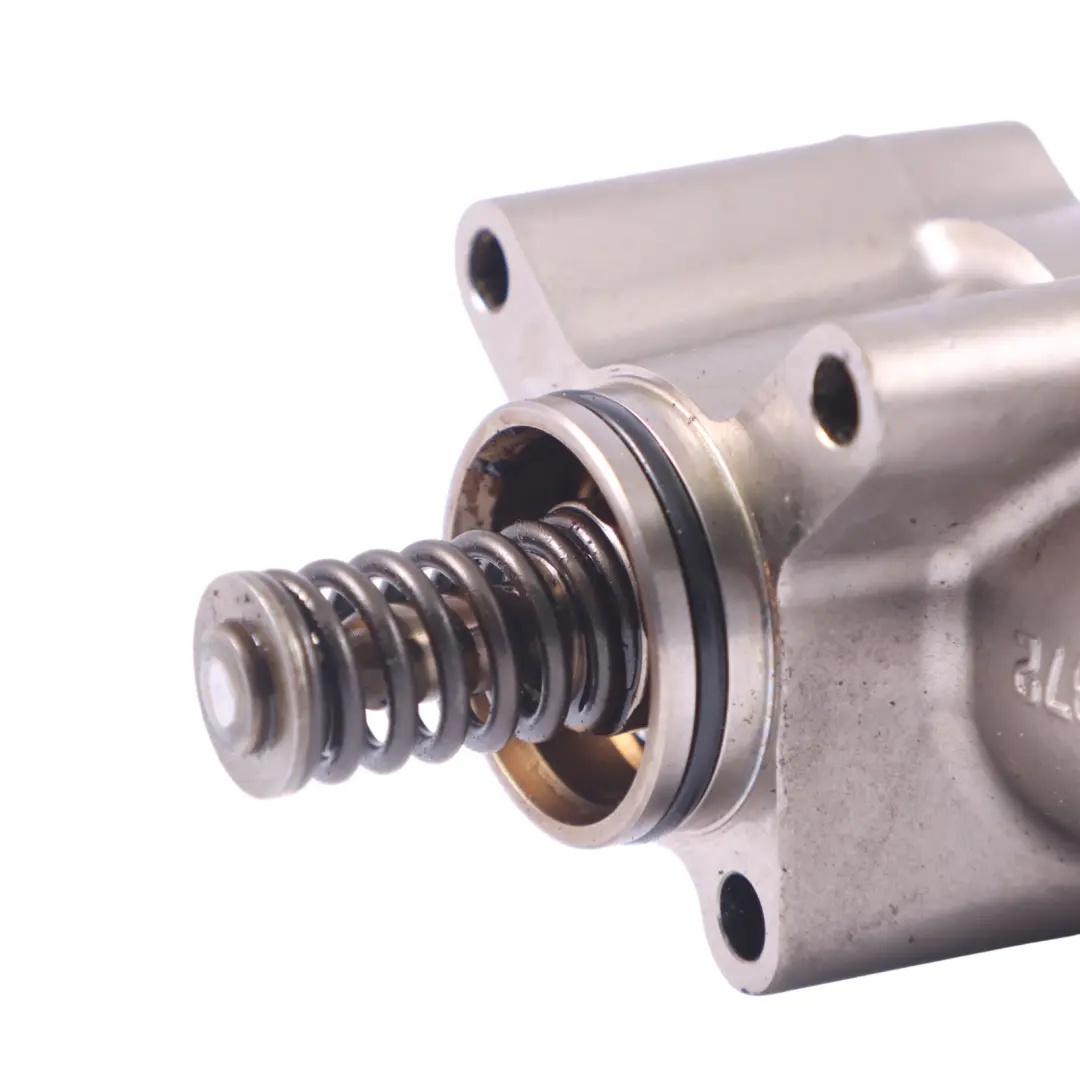 Alta Pressione Pompa Carburante Valvola Benzina per Audi S5 8T 4.2 FSI con numero di parte 079127025J Audi S5 8T 4.2 FSI Alta Pressione Pompa Carburante Valvola Benzina - SKU 079127025J - Numero di parte 079127025J