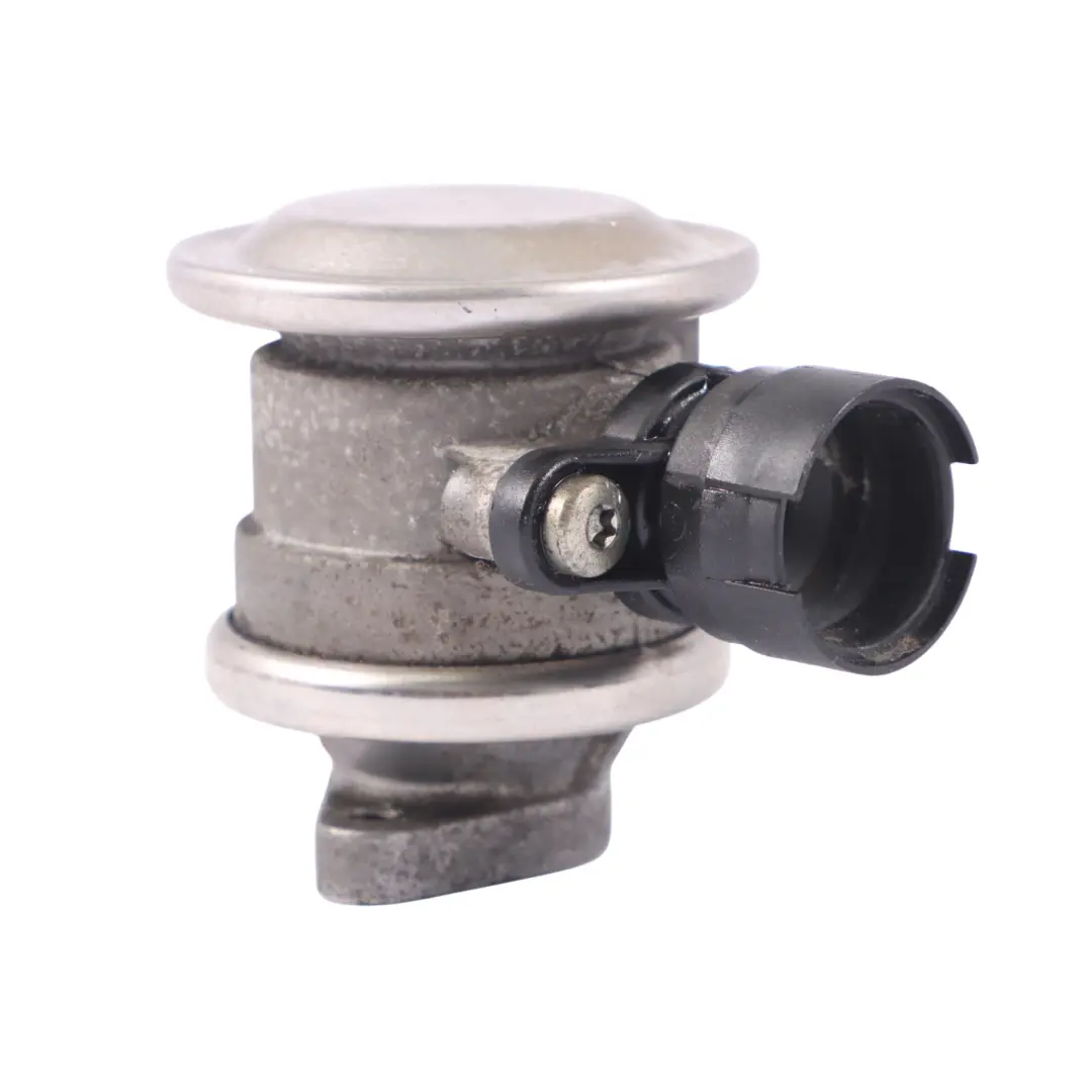 Audi A5 S5 8T 4,2 V8 Válvula combinación gases escape derecha - SKU 079131102C - Número de pieza 079131102C