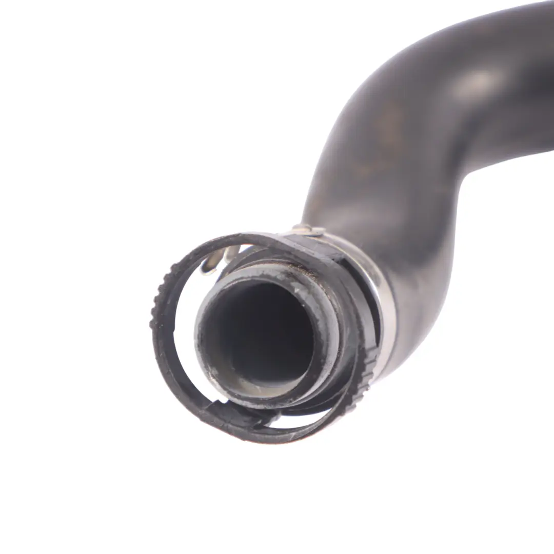 Przewód Rurka Zwór EGR do Audi S5 8T 4.2 FSI o numerze 079131605AQ Audi S5 8T 4.2 FSI Przewód Rurka Zwór EGR - SKU 079131605AQ - Numer Części 079131605AQ