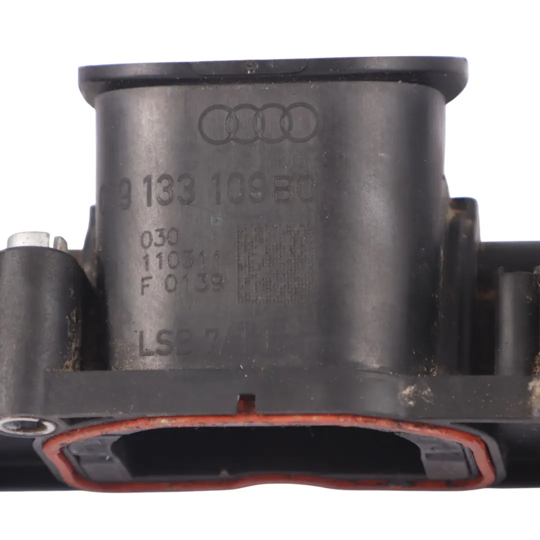Kolektor Ssący Dolotowy Powietrza do Audi A8 D4 o numerze 079133109BC Audi A8 D4 Kolektor Ssący Dolotowy Powietrza - SKU 079133109BC - Numer Części 079133109BC