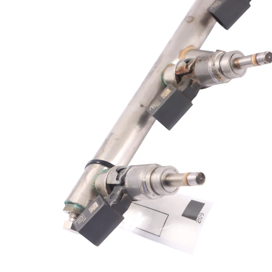 Audi 5S 8T Injecteurs d'essence Ligne rail d'injection droite Tube - SKU 079133316BC - Numéro de pièce 079133316BC