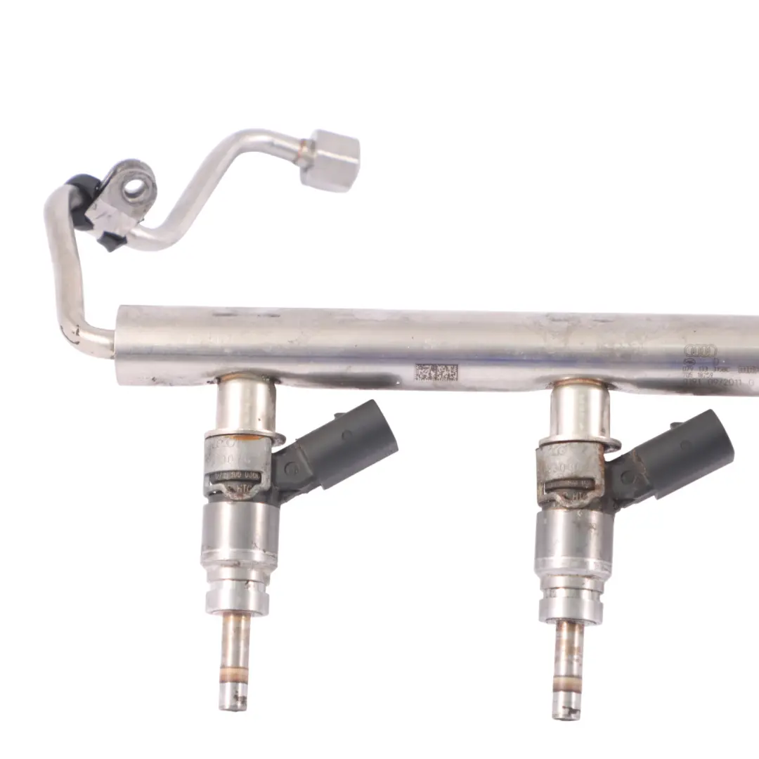 Audi 5S 8T Petrol Fuel Injectors Right Injection Rail Line Pipe - SKU 079133316BC - Part number 079133316BC