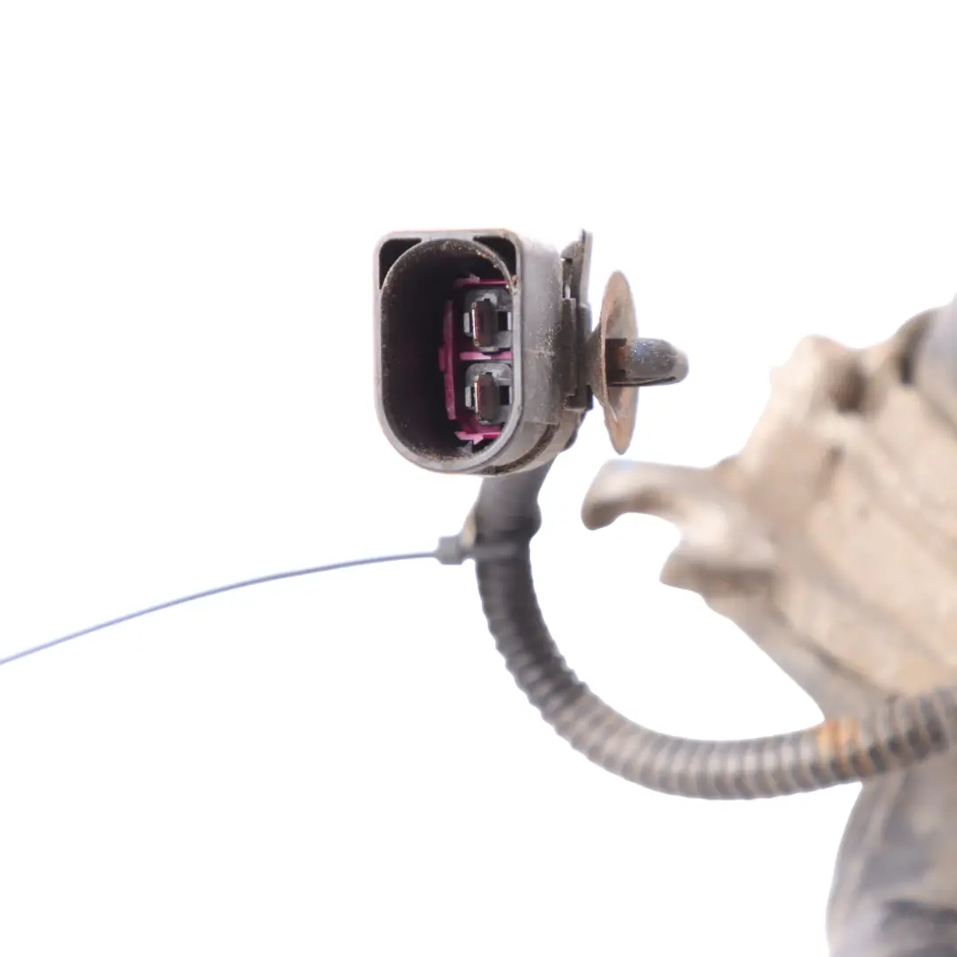 Secondary Air Pump Auxiliary Pump to Audi RS4 B8 with Part number 07K959253A Audi RS4 B8 Secondary Air Pump Auxiliary Pump - SKU 07K959253A - Part number 07K959253A