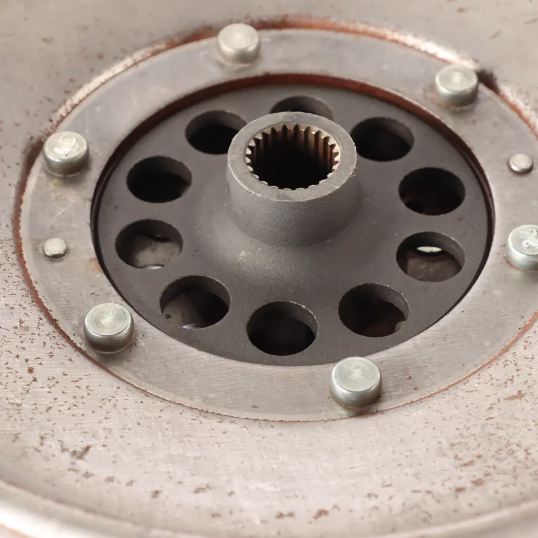 8K A5 8T 3.0 TDI Sportback Schwungrad Zweimassenschwungrad für Audi A4 mit Teilenummer 0AW105317Q Audi A4 8K A5 8T 3.0 TDI Sportback Schwungrad Zweimassenschwungrad - SKU 0AW105317Q - Teilenummer 0AW105317Q