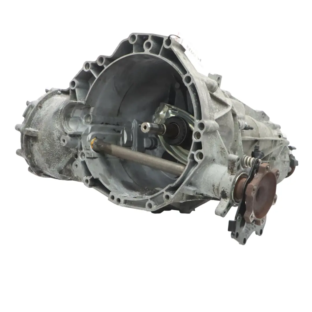 CAKA Quattro Manualna Skrzynia Biegów KMR 0B4300040E do Audi S4 B8 3.0 TFSI o numerze 0B4300027A Audi S4 B8 3.0 TFSI CAKA Quattro Manualna Skrzynia Biegów KMR 0B4300040E - SKU 0B4300027A - Numer Części 0B4300027A