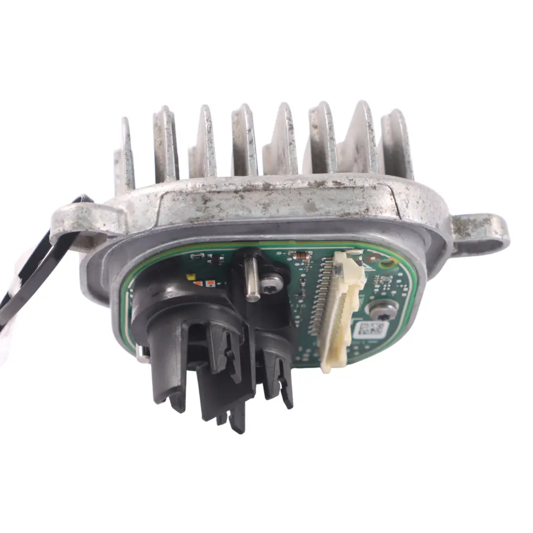 LED Headlight Module Control Unit Front Right O/S to Audi A4 B9 with Part number 1305715396 Audi A4 B9 LED Headlight Module Control Unit Front Right O/S - SKU 1305715396 - Part number 1305715396