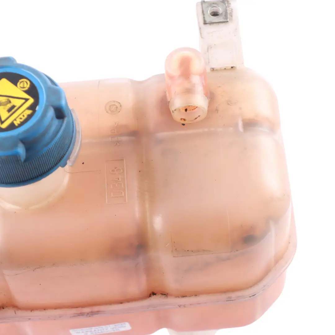 Expansion Tank Citroen Relay Peugeot Boxer 2.0 2.2 Coolant Reservoir to with Part number 1611966680 Expansion Tank Citroen Relay Peugeot Boxer 2.0 2.2 Coolant Reservoir - SKU 1611966680 - Part number 1611966680